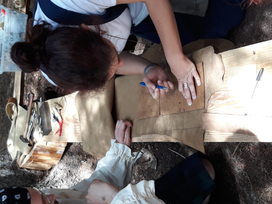 Celtica Valle d'Aosta: leather bag workshop