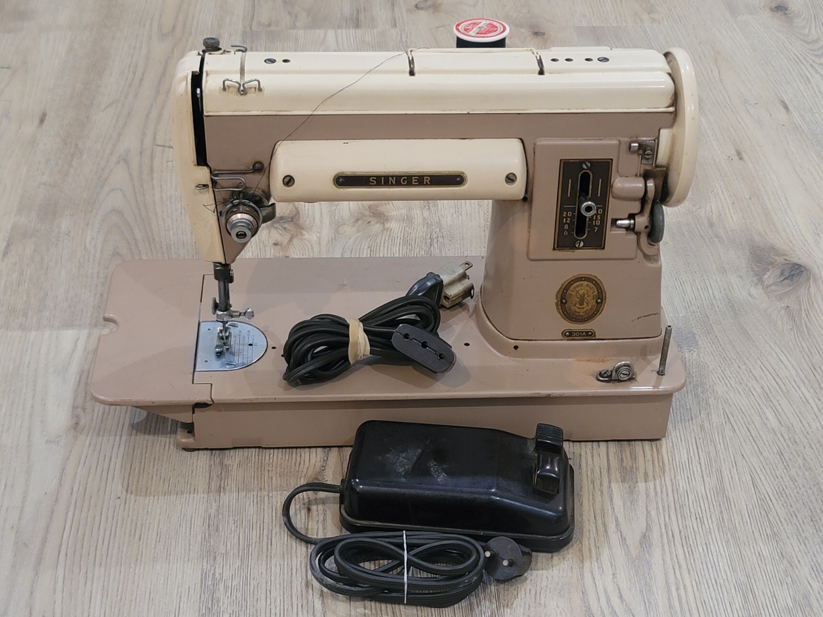 Singer 301