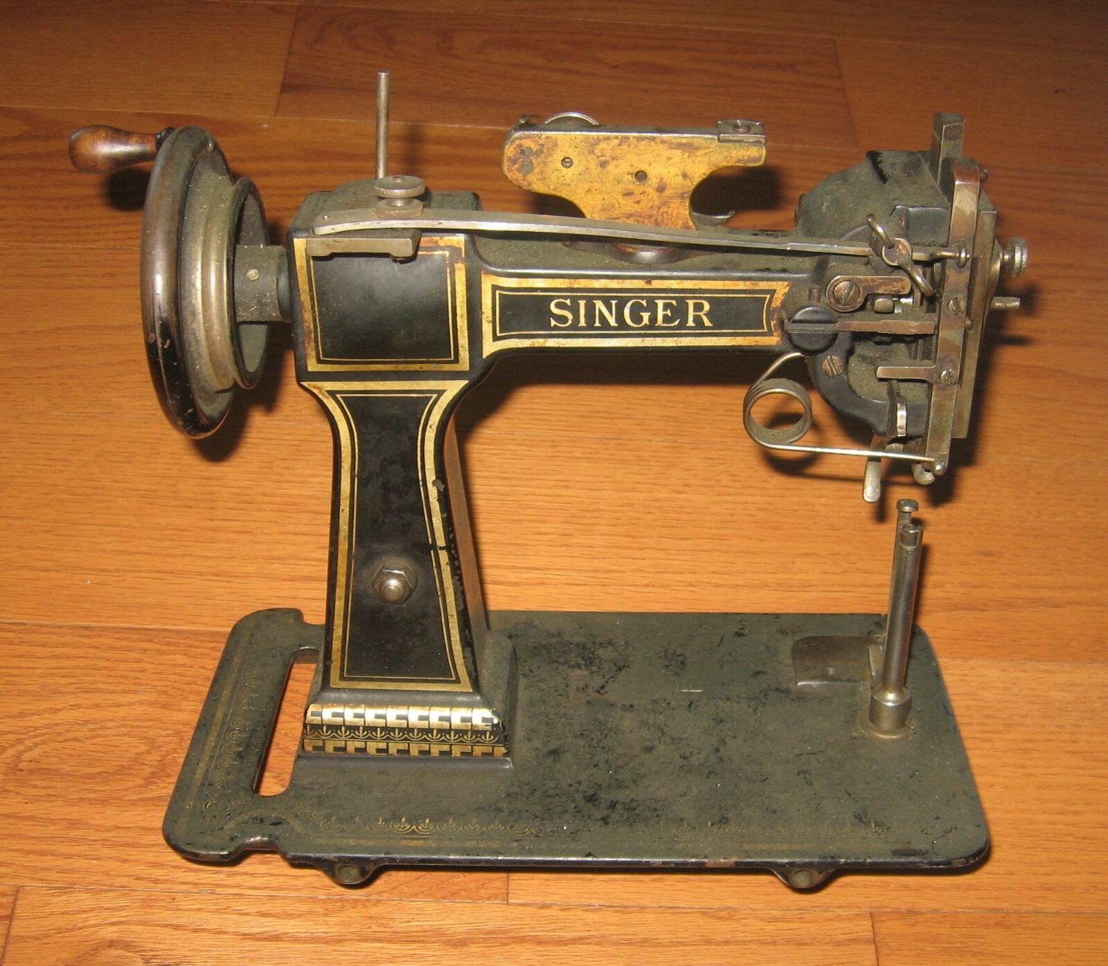 Singer decal set Classical