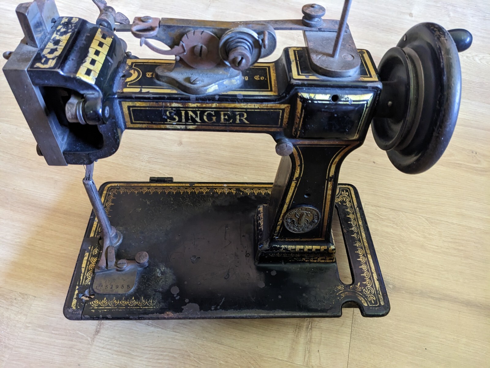 Singer decal set Classical