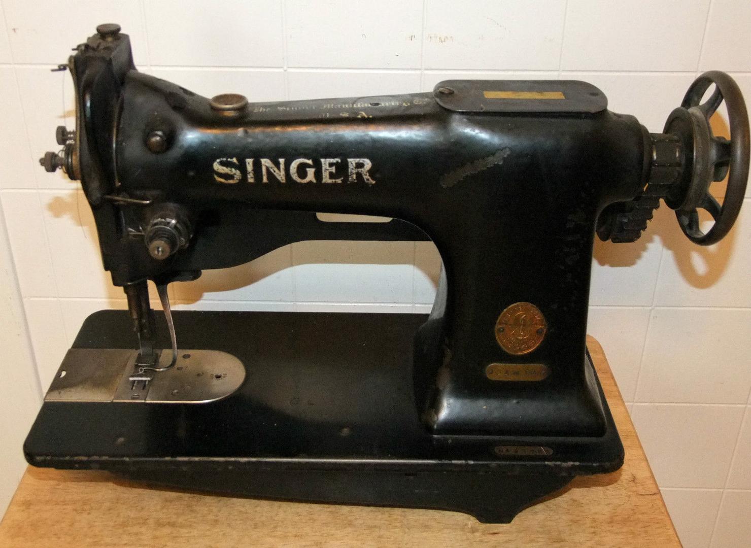 Singer 61