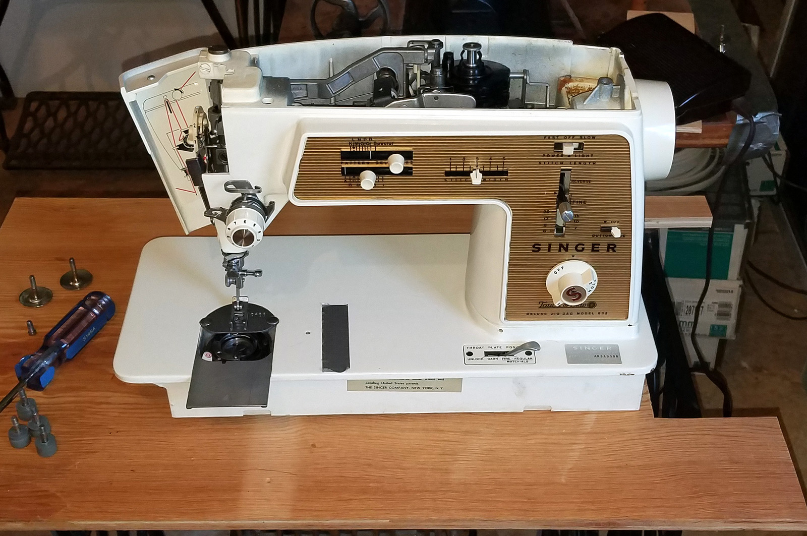 Singer 635